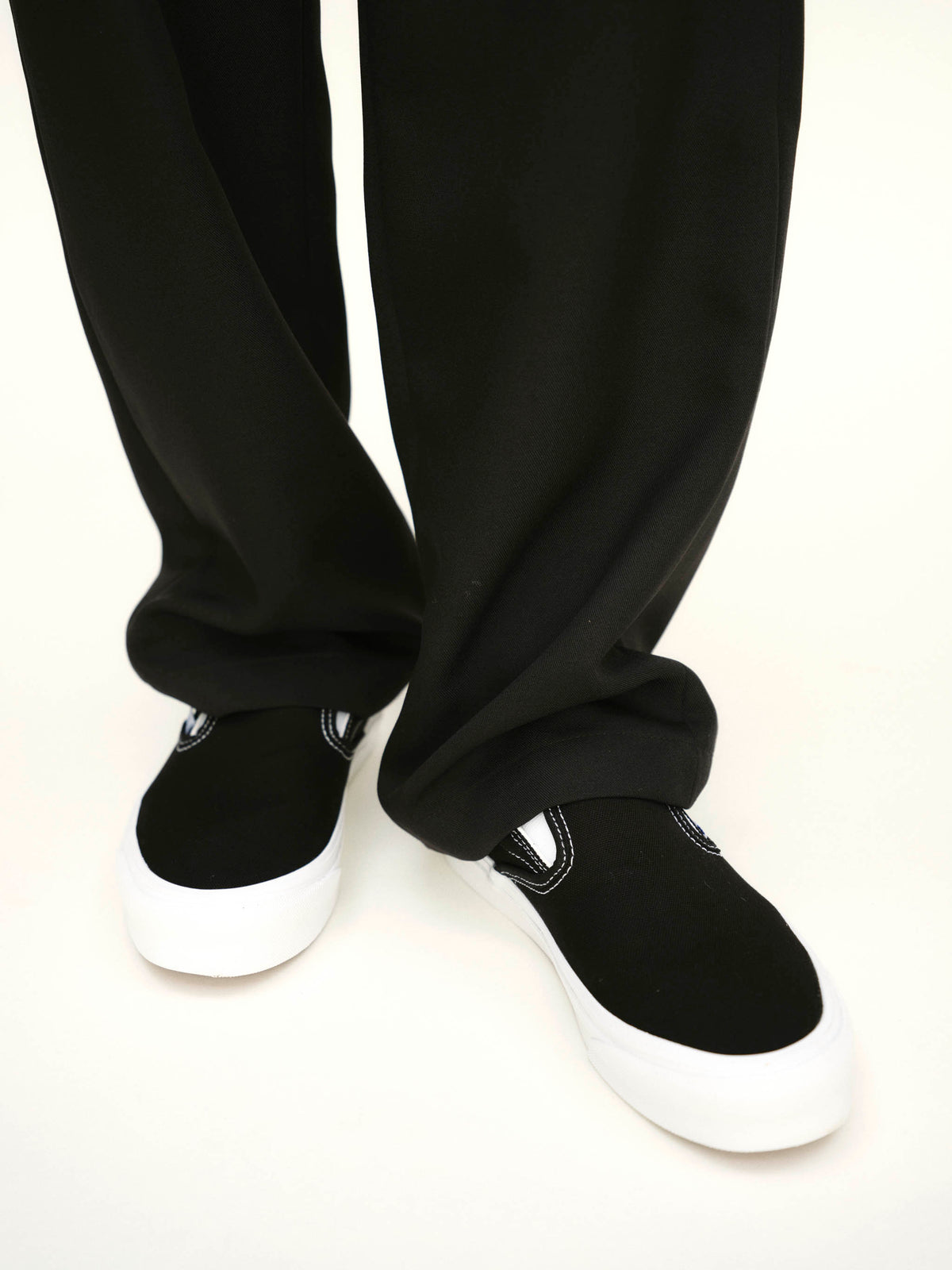 Vault by Vans OG Classic Slip-On LX Black