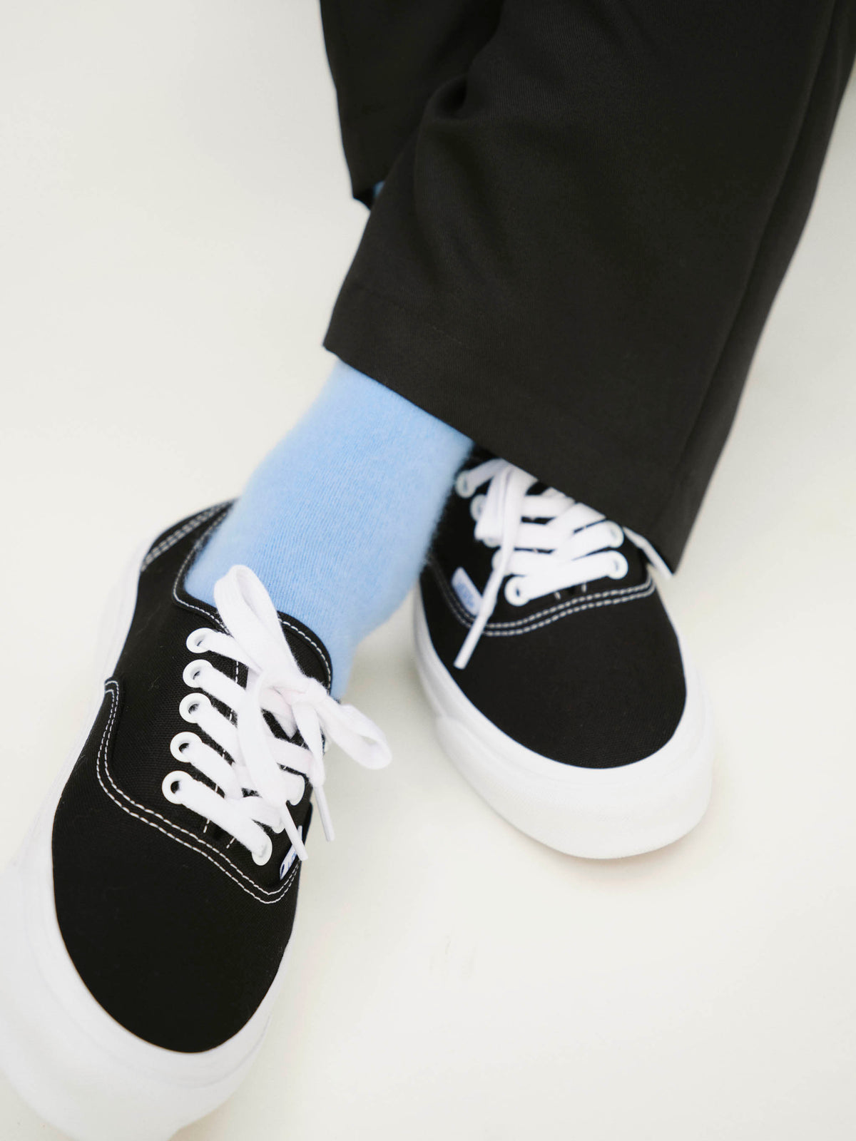 Vault by Vans OG Authentic LX Black